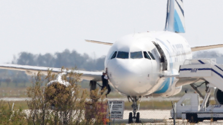 EgyptAir Flight 804: Seats, suitcases and remains found