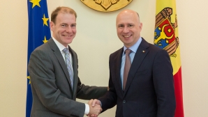 IMF Executive Director welcomes reforms promoted by Government, at meeting with prime-minister Filip