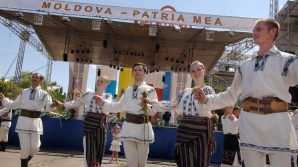 First edition of National Day of Traditional Costume will be celebrated this Sunday