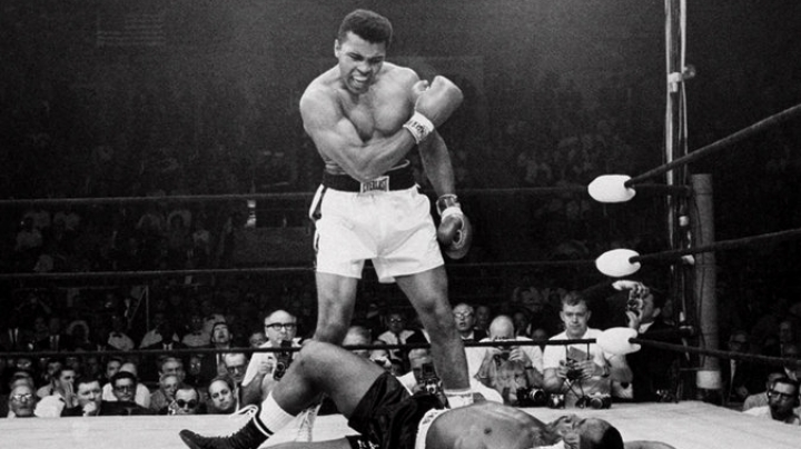 Muhammad Ali, Titan of Boxing, Dies at 74