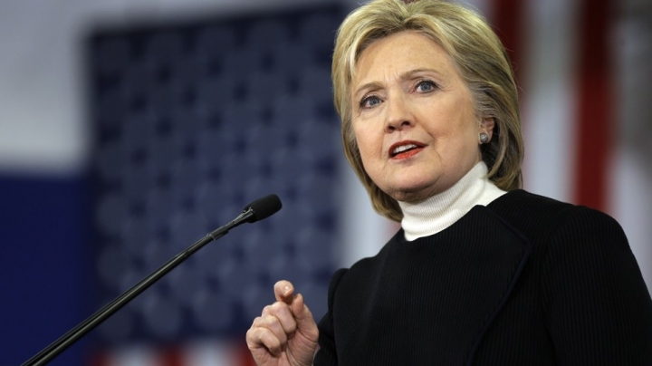 Hillary Clinton vows to cooperate with tech companies too eradicate jihadist propaganda online