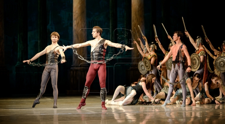 First night! Opera and Ballet Theater stages Spartacus (PHOTO GALLERY)