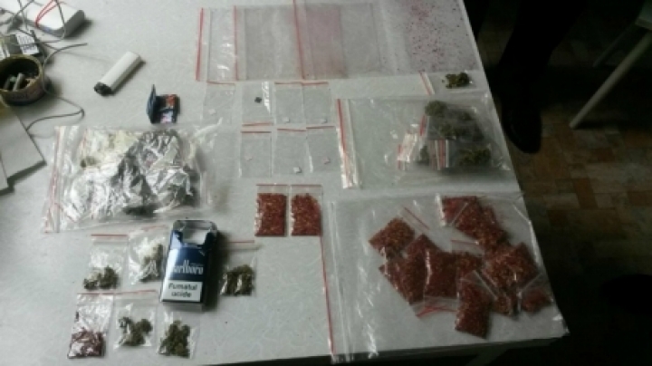 Drug dealers detained in Chisinau. Likely to go to prison for 15 years