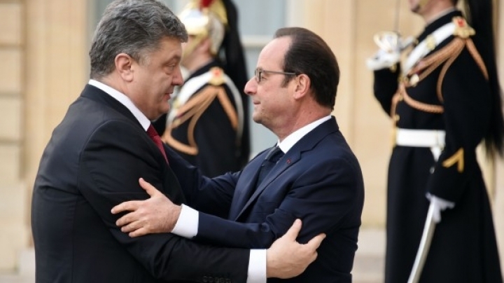 Petro Porosenko to discuss sanctions with Francois Hollande in a working visit in Paris