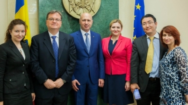 Moldovan premier Filip talks with WB experts about reforms in healthcare system