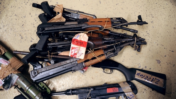 Fears grow eastern Ukraine may become paradise for weapons smugglers