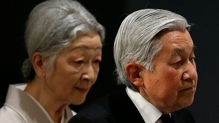 Explosive rumor that Japanese Emperor Akihito will abdicate throne DENIED by palace 
