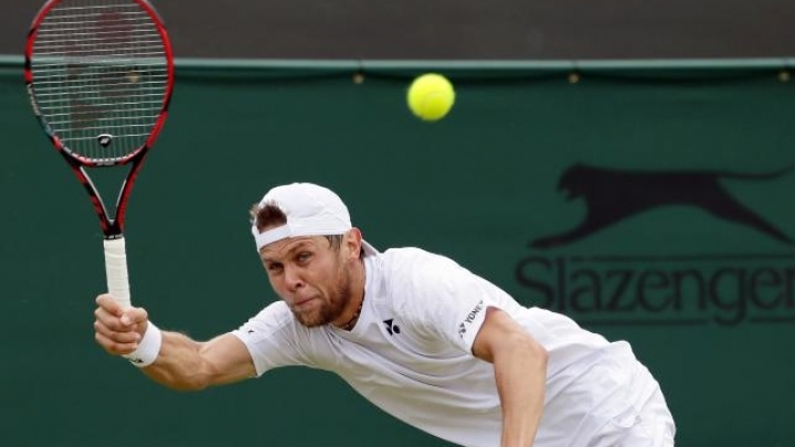 Best Moldovan tennis player Radu Albot DEFEATED by Australian Bernard Tomic at Wimbledon