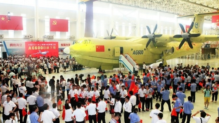 Largest amphibious aircraft built in China 