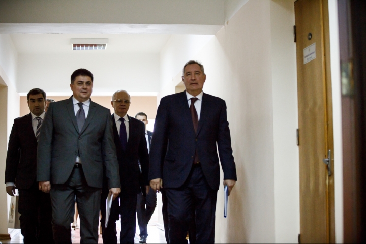 Russian deputy prime minister Dmitrii Rogozin came to Chisinau (PHOTO REPORT)