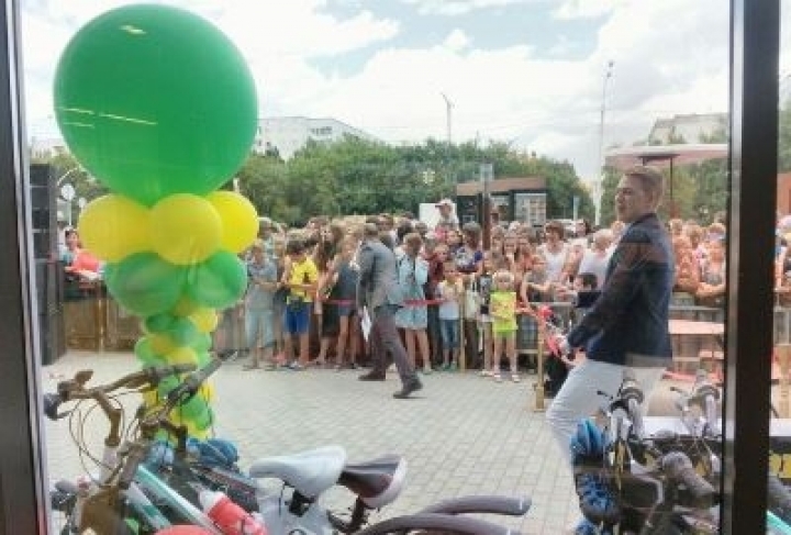 First McDonald's was opened in Barnaul, Russia (PHOTO)