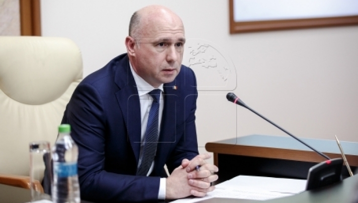 Prime minister Pavel Filip warns regarding spending public funds inefficiently