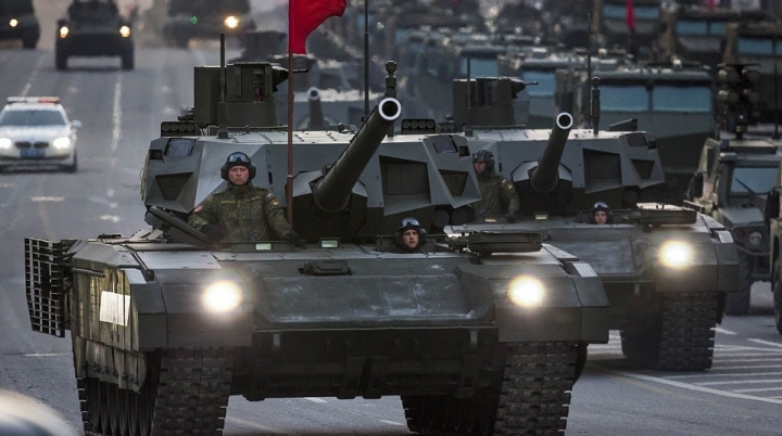 US think-tank CONCLUDES Russia could invade Poland 'overnight'