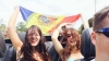 Proud to be Moldovan! New pictures with people hoisting the flag (PHOTO GALLERY) 