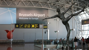 Bomb alert on two passenger jets due to arrive at Brussels airport