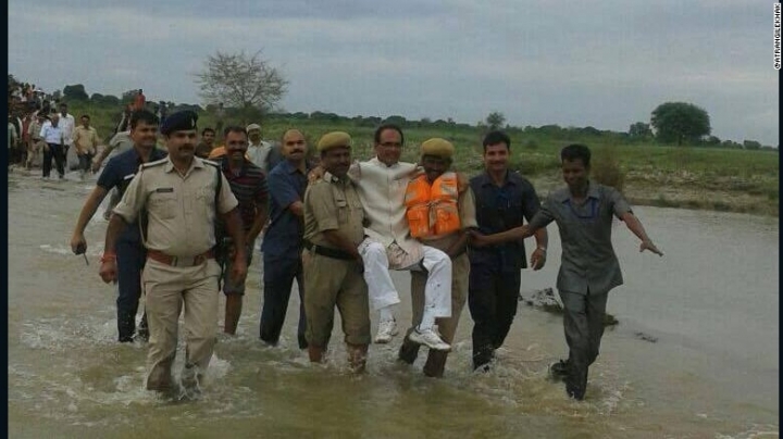 India minister Shivraj Singh Chouhan ridiculed for flood photo