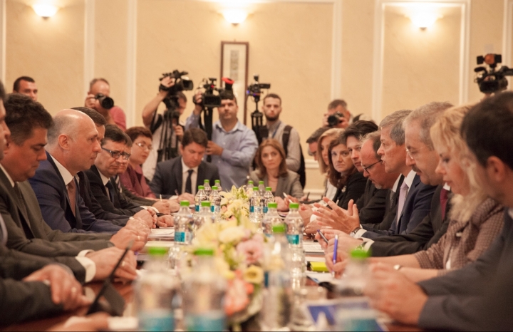 First visit of Romanian prime minister Dacian Ciolos in Moldova