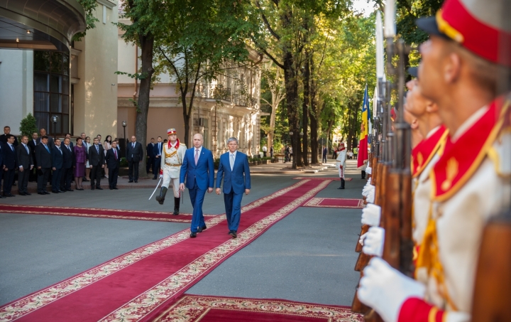 First visit of Romanian prime minister Dacian Ciolos in Moldova