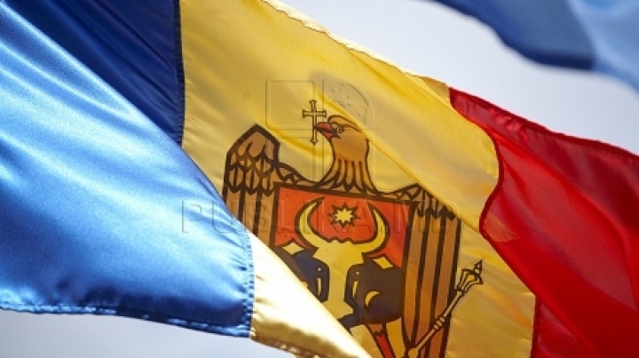 I AM MOLDOVA! Publika TV hoisted a flag in Slobozia Mare village 