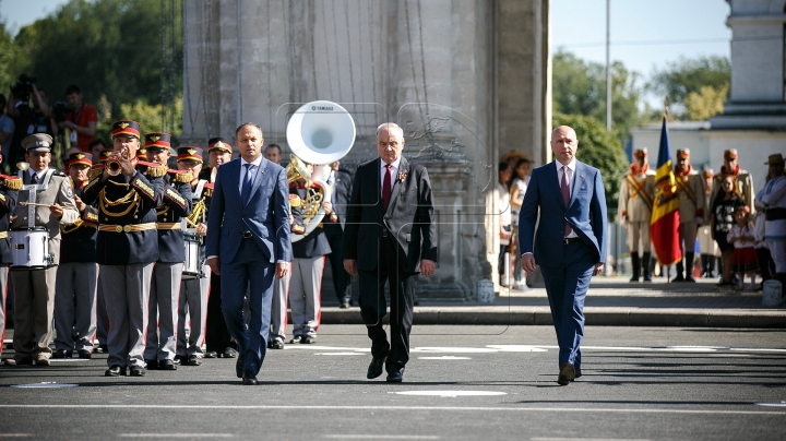 Happy anniversary, Moldova! 25 years of independence celebrated in National Assembly Square (PHOTOREPORT)