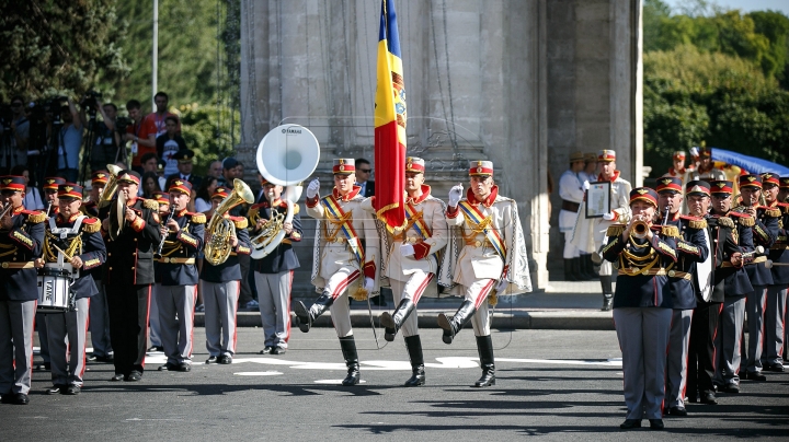 Happy anniversary, Moldova! 25 years of independence celebrated in National Assembly Square (PHOTOREPORT)