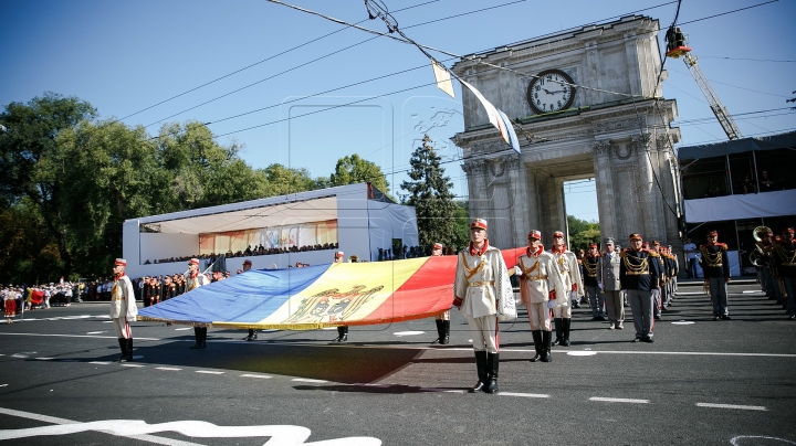 Happy anniversary, Moldova! 25 years of independence celebrated in National Assembly Square (PHOTOREPORT)