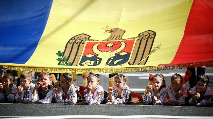 Happy anniversary, Moldova! 25 years of independence celebrated in National Assembly Square (PHOTOREPORT)