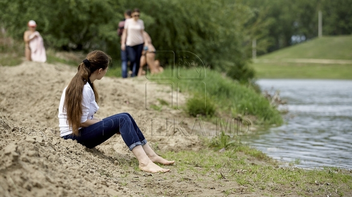 SHOCKING DISCOVERY! Bomb found on a beach in Tiraspol