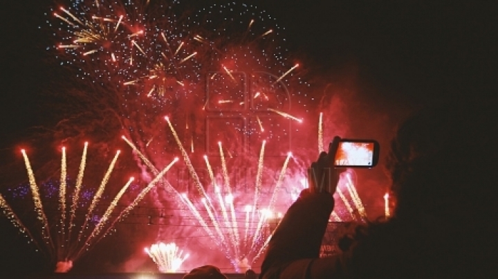 Fireworks and exceptional concert in National Square for Independence Day