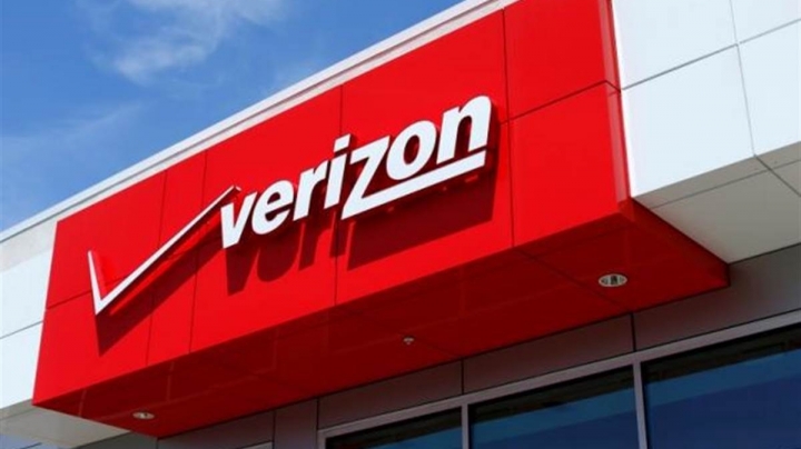  Verizon Eyes Car Technology