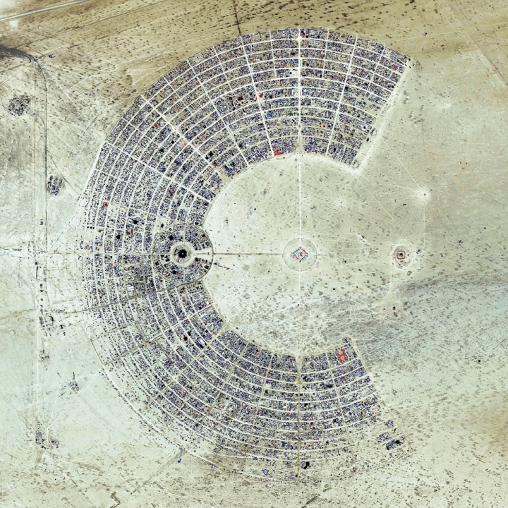 NO COMMENT: Incredible aerial photos show planet Earth as you've never seen it before  