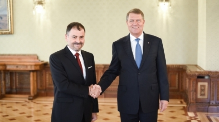 Moldova's Defense Minister received by Romanian President