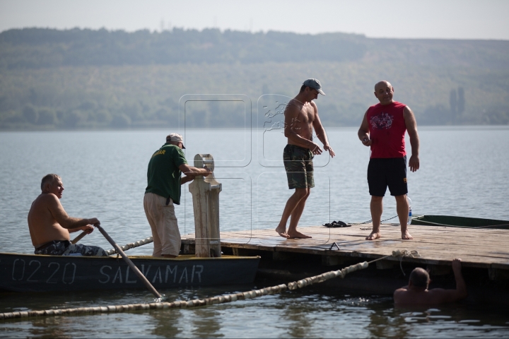 Championship of rescuers, organized near lake Ghidighici