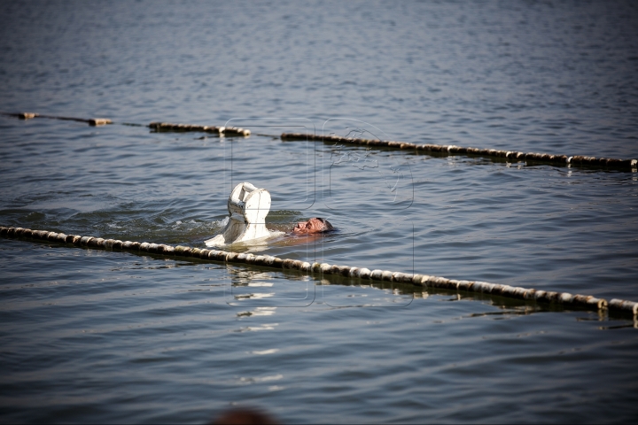 Championship of rescuers, organized near lake Ghidighici
