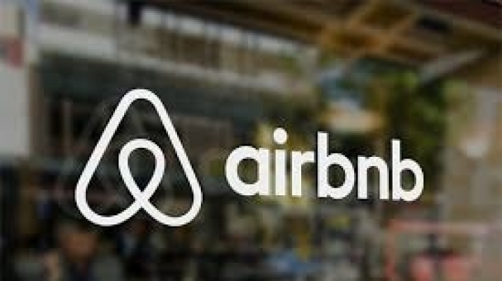 Airbnb faces fresh crackdown in Barcelona as city council asks residents to report illegal rentals