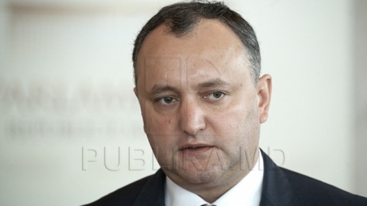 Socialist leader Igor Dodon starts campaigning for presidency