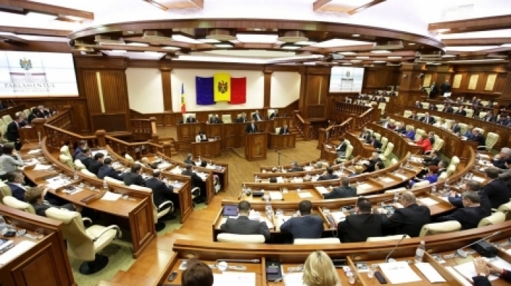 Deputies to meet in first autumn plenary session. Topics included on agenda