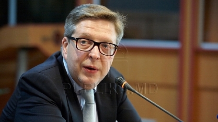 October brings new agreement with IMF. Pirkka Tapiola's statement on issue