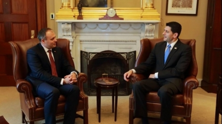 U.S. speaker accepts Moldovan counterpart's invitation to visit Moldova