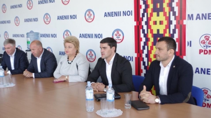 Debates on political reform in Moldova, held in Anenii Noi