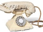 Salvador Dalí's lobster telephone and Mae West lips sofa to be sold at auction