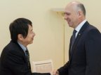 Prime minister Pavel Filip met ambassador of Japan to Moldova