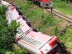 More than 70 killed, at least 600 injured in Cameroon train derailment