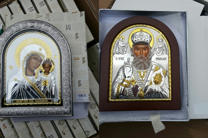 Two foreign citizens are investigated for smuggling icons and olive oil