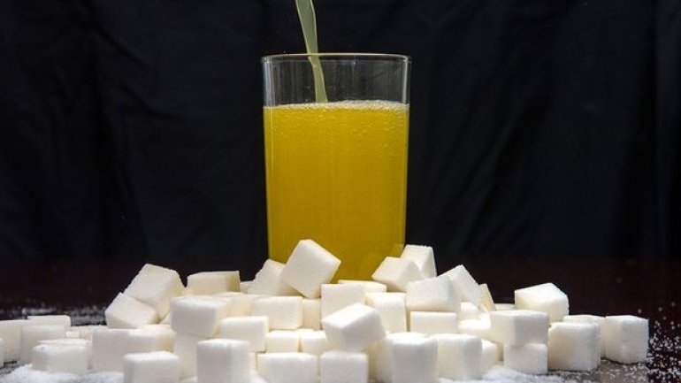 Soft drinks industry lobbies government to dilute sugar tax 