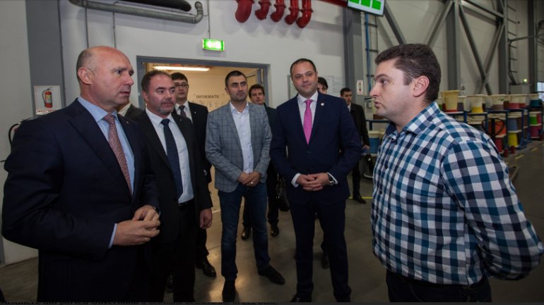 Premier welcomes decision by investors from north Moldovan city's free economic zone to extend business