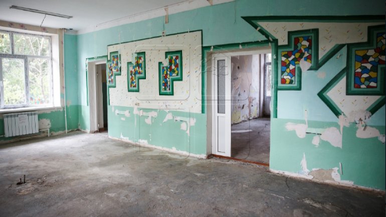 Dozens of kindergartens in Moldova to be renovated with Romania's support