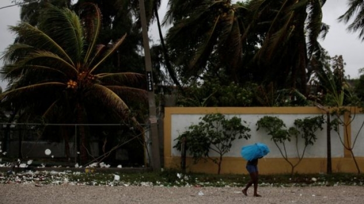 Haiti braces for deadly storm as hurricane gets closer to island