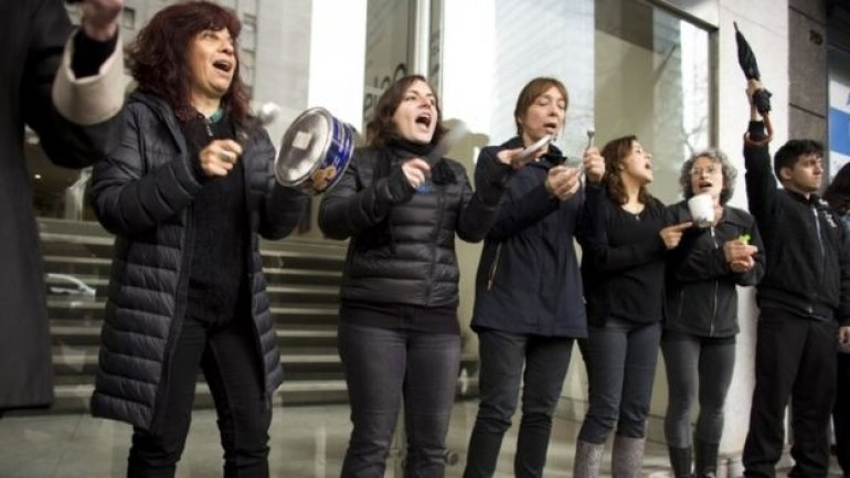 Women protest rape, murder of teenage girl in Argentina