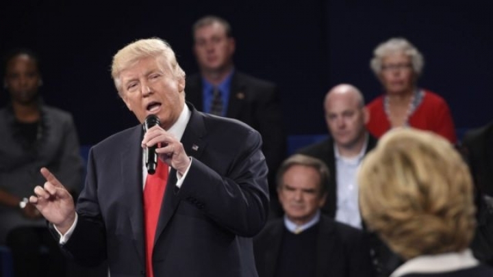 Donald Trump embarrasses America again in front of entire world during second debate